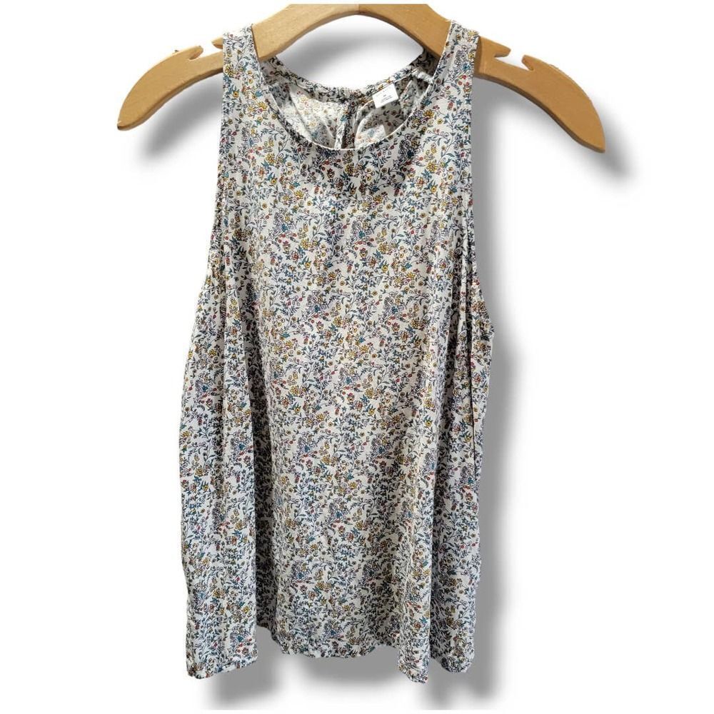 Old Navy Women's floral lightweight sleeveless blouse - medium